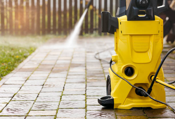 Best Sidewalk and Walkway Pressure Cleaning in Kenosha, WI